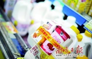 常以赠品的方式与新鲜食品捆绑一起销售